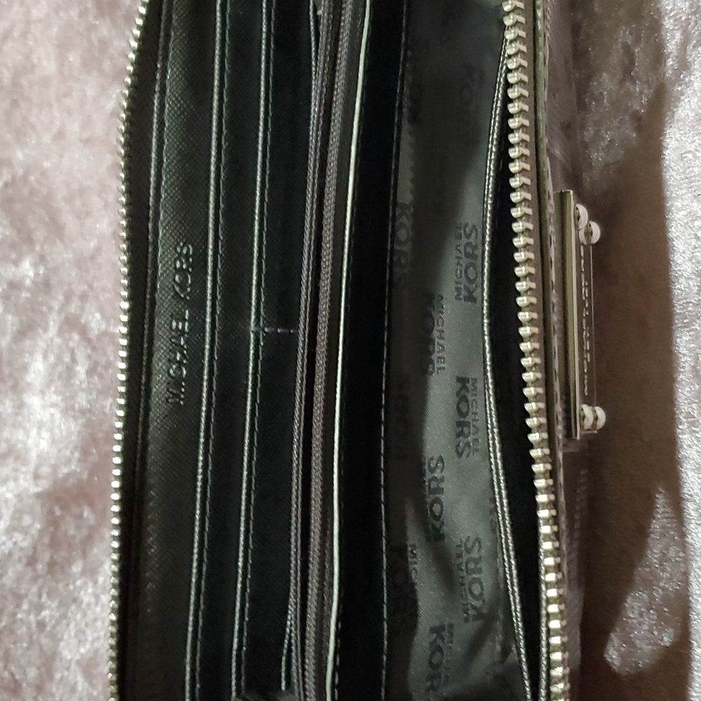 Purse - Picture 4 of 5